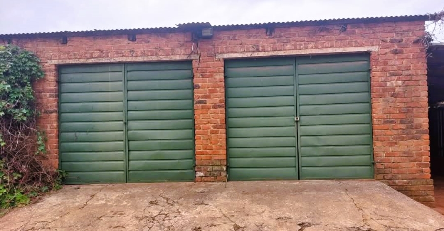 To Let commercial Property for Rent in Zilkaatsnek North West